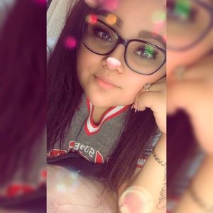 Meet your Posher, Araceli